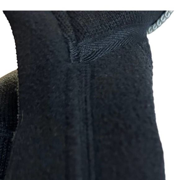 Helly Hansen - fine knit jackets with polartec fleece lining. Size Women’s Large - Picture 10 of 16